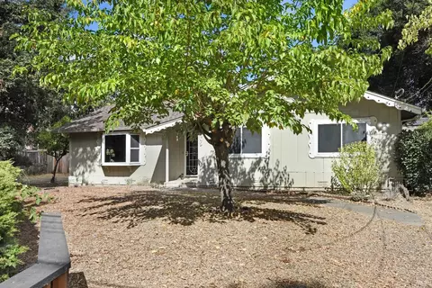 749 Grove St, Sonoma, CA 95476