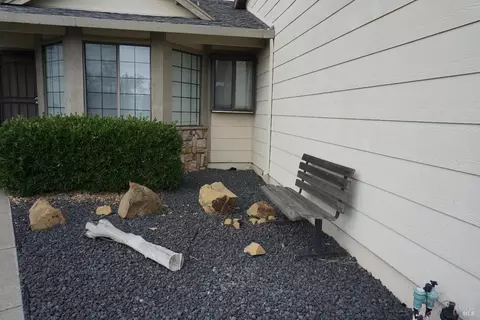 Exterior - 1048 Topsail Dr, Vallejo, CA 94591 photo 3 of 11