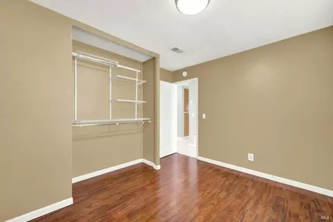 2051 Thrush Way, Fairfield, CA 94533 photo 32