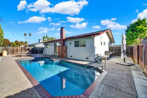 2051 Thrush Way, Fairfield, CA 94533 photo 52