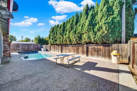 2051 Thrush Way, Fairfield, CA 94533 photo 49