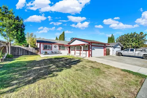 2051 Thrush Way, Fairfield, CA 94533 photo 5