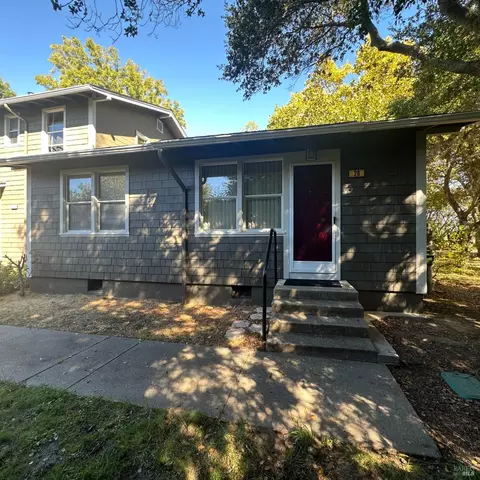 28 Martin Dr, Novato, CA 94949
