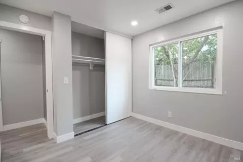 Bedroom - 245 Pumice Ct, Vallejo, CA 94589 photo 2 of 6