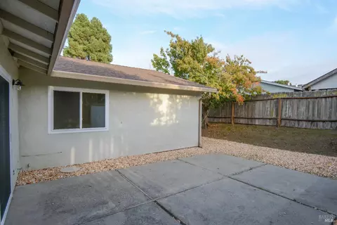 Exterior - 245 Pumice Ct, Vallejo, CA 94589 photo 2 of 5