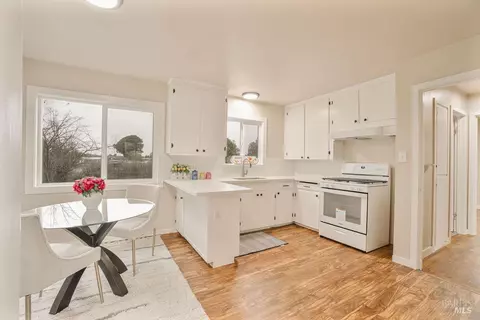 Kitchen - 1005 Atherton St, Vallejo, CA 94590 photo 1 of 2