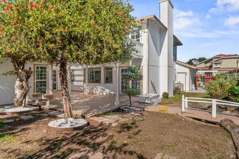 Exterior - 309 Pinto Ct, Vallejo, CA 94591 photo 9 of 9