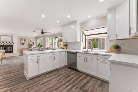 Kitchen - 309 Pinto Ct, Vallejo, CA 94591 photo 1 of 5