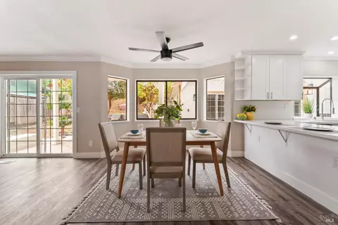 Dining - 309 Pinto Ct, Vallejo, CA 94591 photo 4 of 5