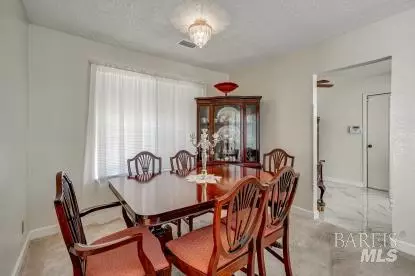 Dining - 2825 Sundown Cir, Fairfield, CA 94533 photo 1 of 3