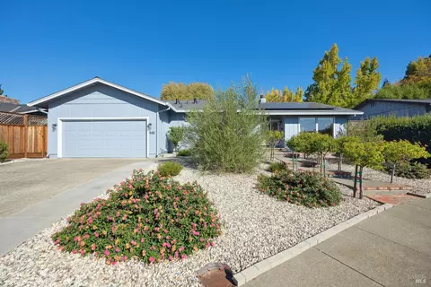 540 Chase St, Sonoma, CA 95476