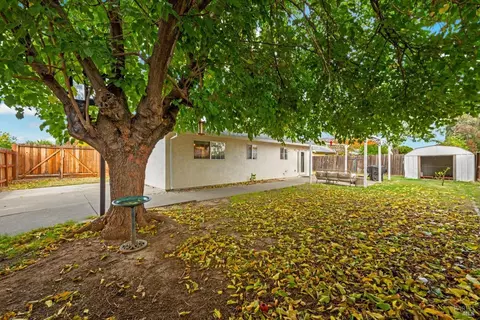 500 Gregory Dr, Vacaville, CA 95687 photo 29