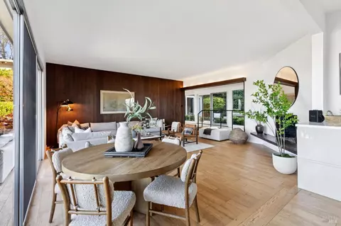 Dining - 20 Crecienta Dr, Sausalito, CA 94965 photo 5 of 6