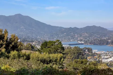 View/Area - 20 Crecienta Dr, Sausalito, CA 94965 photo 2 of 5