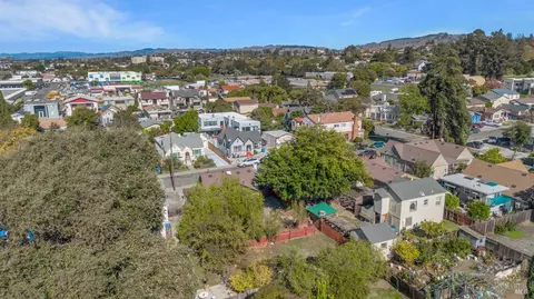 View/Area - 323 Hampshire St, Vallejo, CA 94590 photo 6 of 7