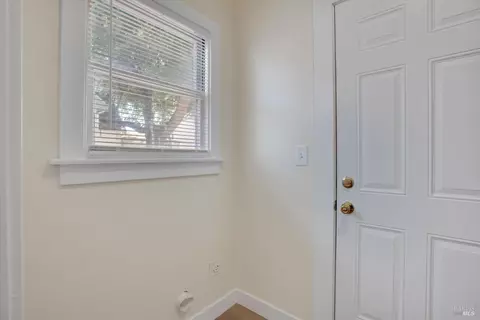 Entry Way - 323 Hampshire St, Vallejo, CA 94590 photo 3 of 3
