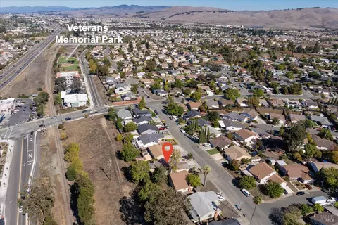View/Area - 911 Falcon Dr, Vallejo, CA 94589 photo 6 of 6