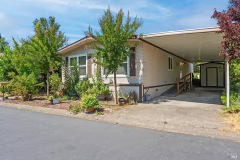 66 Bonita Pl, Ukiah, CA 95482 photo 2