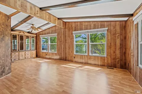 66 Bonita Pl, Ukiah, CA 95482 photo 3