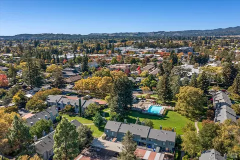 3476 Shelter Creek Dr, Napa, CA 94558