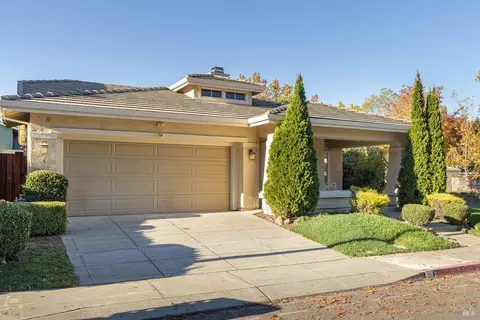 Exterior - 4 Firefly Ln, Napa, CA 94558 photo 2 of 10