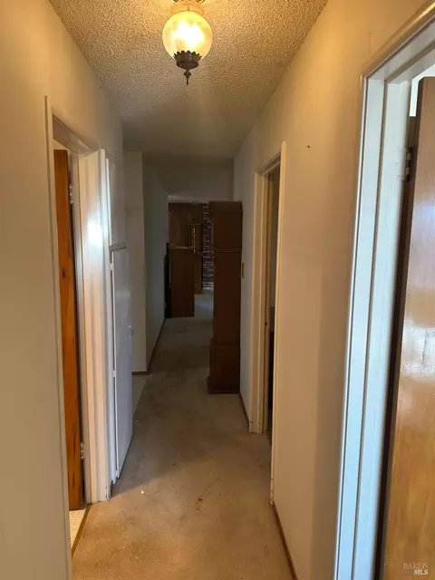 Entry Way - 101 University Ave, Vallejo, CA 94591 photo 3 of 3