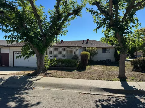 Exterior - 101 University Ave, Vallejo, CA 94591 photo 2 of 8