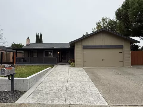 Exterior - 313 Timber Dr, Vacaville, CA 95688 photo 8 of 16