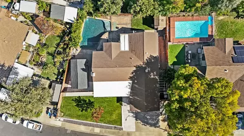 View/Area - 313 Timber Dr, Vacaville, CA 95688 photo 3 of 4