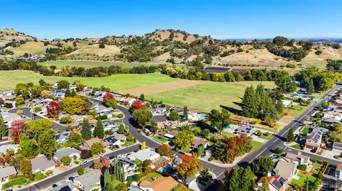 View/Area - 313 Timber Dr, Vacaville, CA 95688 photo 4 of 4