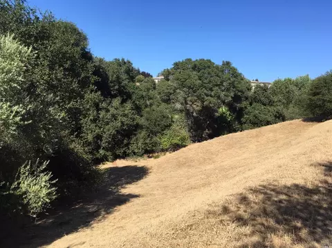 2024 Pinecrest Ct, Vacaville, CA 95688 photo 6