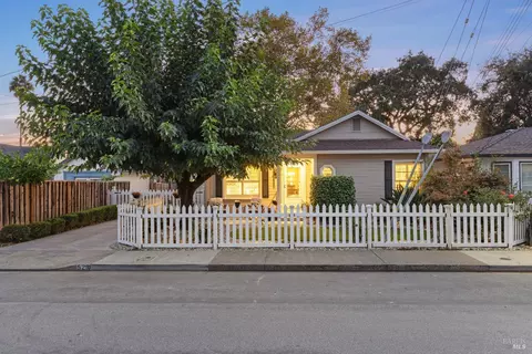 529 Macklyn Ave, Santa Rosa, CA 95405