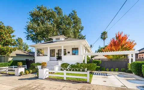 576 Patchett St, Napa, CA 94559