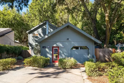 60 Wood Ln, Fairfax, CA 94930