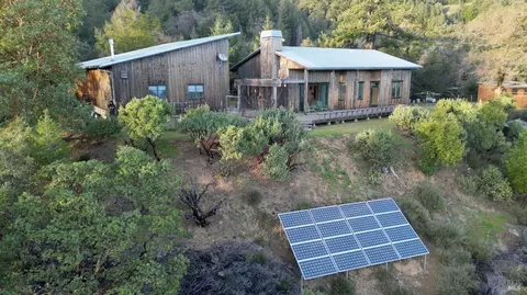 19801 Kelly Rd, Geyserville, CA 95441