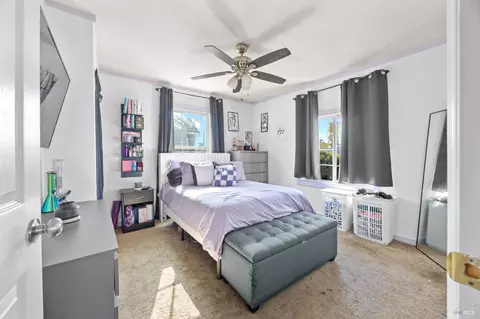 Bedroom - 532 Almond Dr, Vallejo, CA 94589 photo 3 of 3