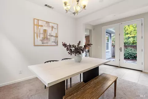 Dining - 310 Sundance Ave, Vallejo, CA 94592 photo 1 of 3