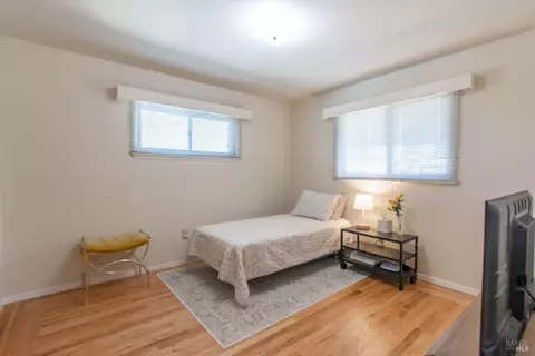 Bedroom - 125 Acacia Way, Vallejo, CA 94591 photo 4 of 14