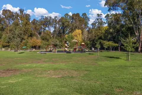 Other - 4 Playa Ct, Hercules, CA 94547 photo 3 of 4