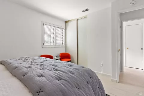 Bedroom - 4 Playa Ct, Hercules, CA 94547 photo 4 of 4