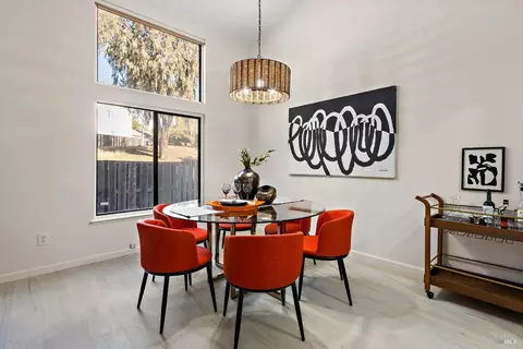 Dining - 4 Playa Ct, Hercules, CA 94547 photo 2 of 2