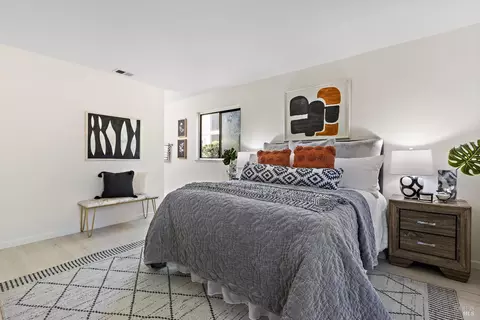 Bedroom - 4 Playa Ct, Hercules, CA 94547 photo 2 of 4