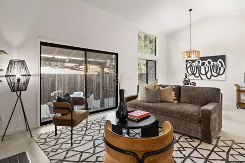Living - 4 Playa Ct, Hercules, CA 94547 photo 3 of 3