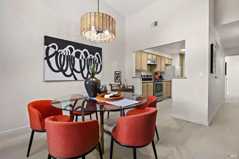 Dining - 4 Playa Ct, Hercules, CA 94547 photo 1 of 2