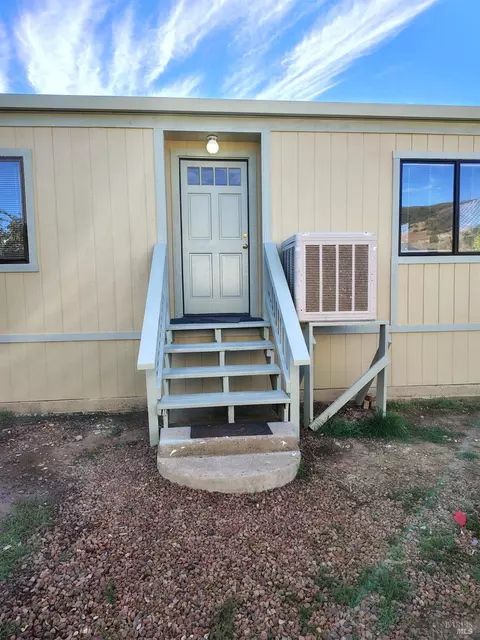 15970 Davis Ave, Clearlake, CA 95422 photo 4