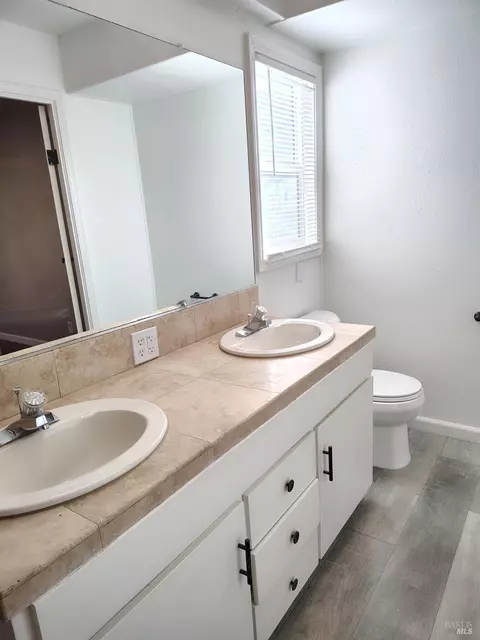15970 Davis Ave, Clearlake, CA 95422 photo 12