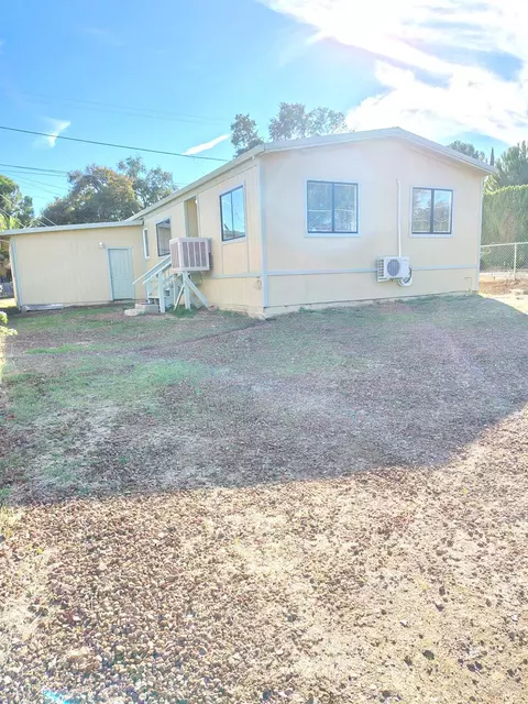 15970 Davis Ave, Clearlake, CA 95422 photo 3