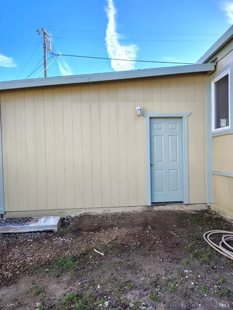 15970 Davis Ave, Clearlake, CA 95422 photo 6