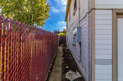 Exterior - 2115 Georgia St, Vallejo, CA 94590 photo 5 of 11