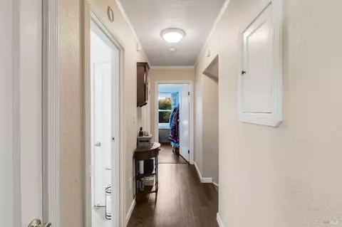 Entry Way - 2115 Georgia St, Vallejo, CA 94590 photo 3 of 3
